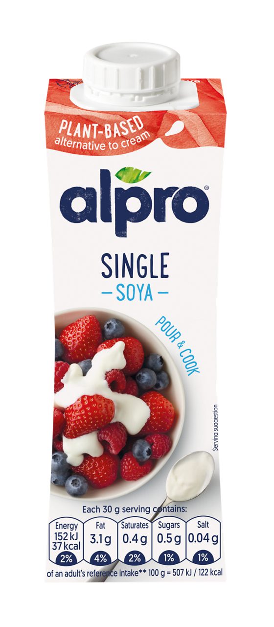 D61A5F12-5152-4395-B419D7E7C47C4D75<br>A_single soya fresh 250ml edge pack shot uk<br>80004452